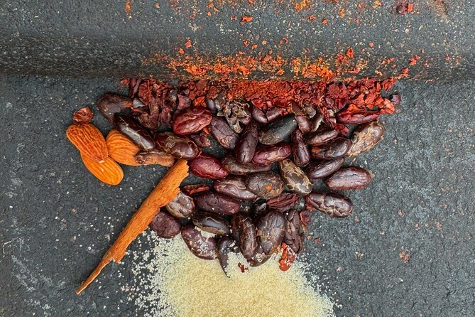 1 Hour Oaxacan Chocolate Making Class with Mole-making and Drinks - Who should take this class (and who might not love it)
