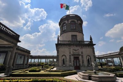 100% private tour in Chapultepec Castle & around (with transport) - Chapultepec Castle: what you’re seeing inside (and what it’s really for)