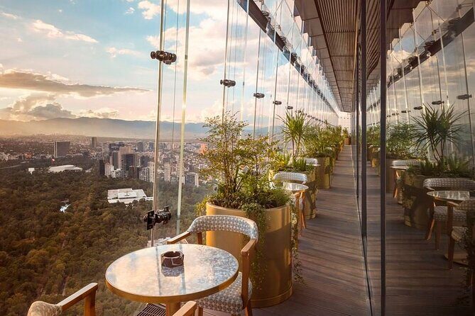 30' Mexico City Helicopter Tour - Landing at Ritz Carlton Reforma - What You’ll Feel in the Air (and How to Prepare)