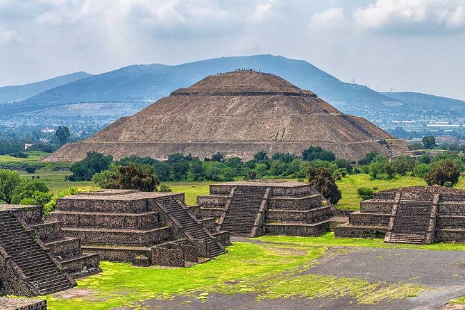 3X1 Teotihuacan, Basilica of Guadalupe, Tlatelolco and Tequila Tour - Pickup and Timing: Where You Can Win or Lose the Day