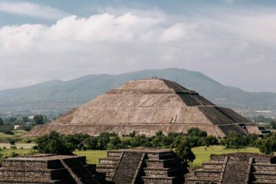 3X1 Teotihuacan, Basilica of Guadalupe, Tlatelolco and Tequila Tour - Teotihuacán: Using Your 2 Hours Well