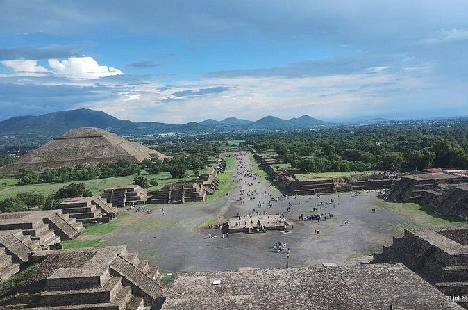 4 hours guided tour on Teotihuacan - Housing Complex and Preserved Murals: Seeing Daily Life, Not Just Monuments
