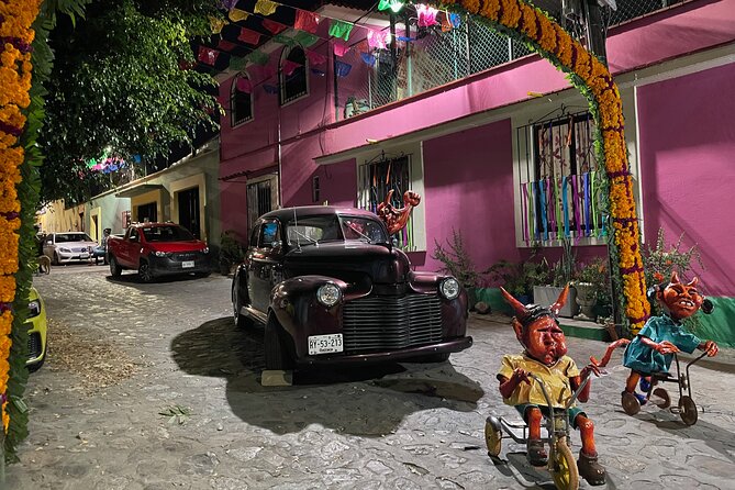 5 Hours Guided Day of The Dead Evening Walking Tour in Oaxaca - Santo Domingo: The Landmark You’ll Keep Hearing About