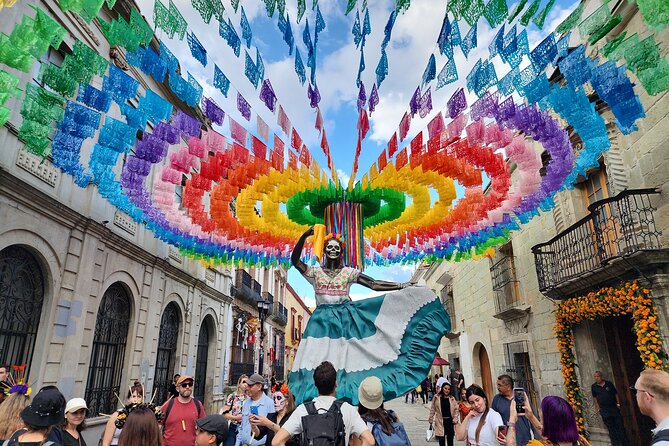 5 Hours Guided Day of The Dead Evening Walking Tour in Oaxaca - Route Walk: From Plaza Cruz de Piedra to Barrio de Xochimilco