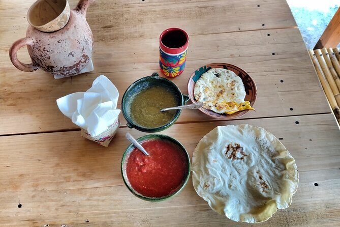 a day in the life of a Zapotec village - Lunch in a Traditional Kitchen: Food That Feels Like Home
