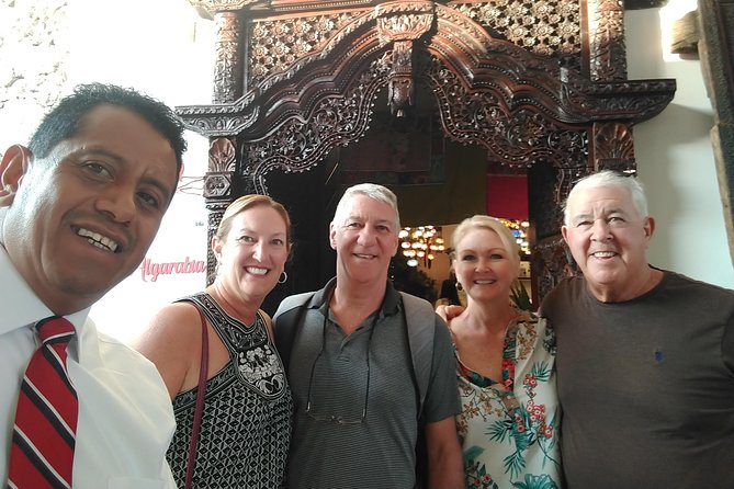 A fascinating Walking Tour of San Miguel - The feel of the walk: easy pace, frequent stops, and real conversation