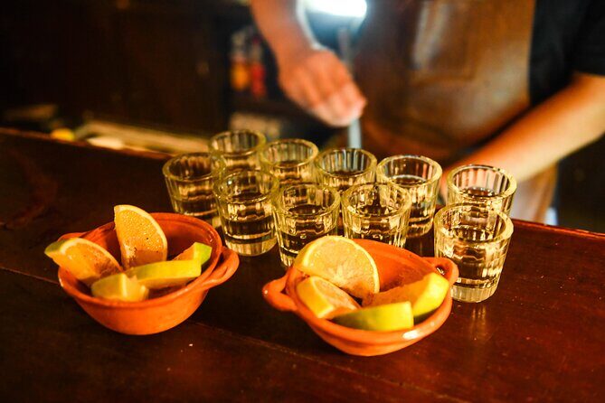 A Night of Tacos and Mezcal in Mexico City - Quick Take: What You’ll Notice Right Away