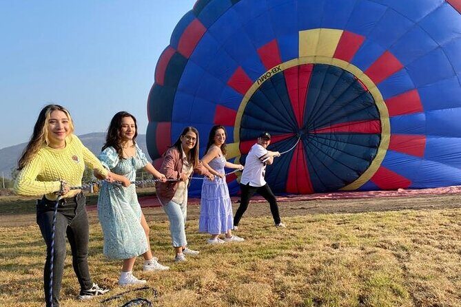Balloon Flight + Breakfast in a cave + Pick up CDMX + Pyramids - Pulque and tequila tasting, plus the obsidian and maguey mini-lesson