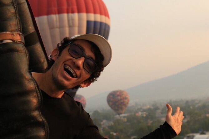 Balloon flight + CDMX pickup + Buffet Breakfast - In the Air: What the Flight Feels Like (and How to Get the Best Experience)