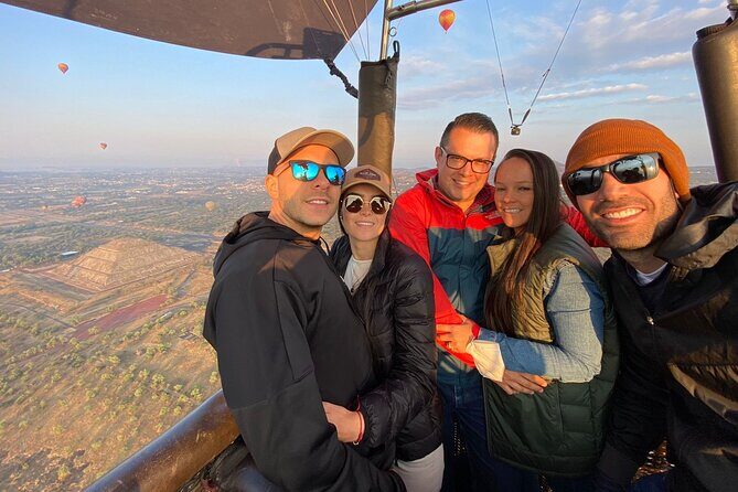 Balloon flight in Teotihuacán from Mexico City - Why sunrise ballooning over Teotihuacán feels special