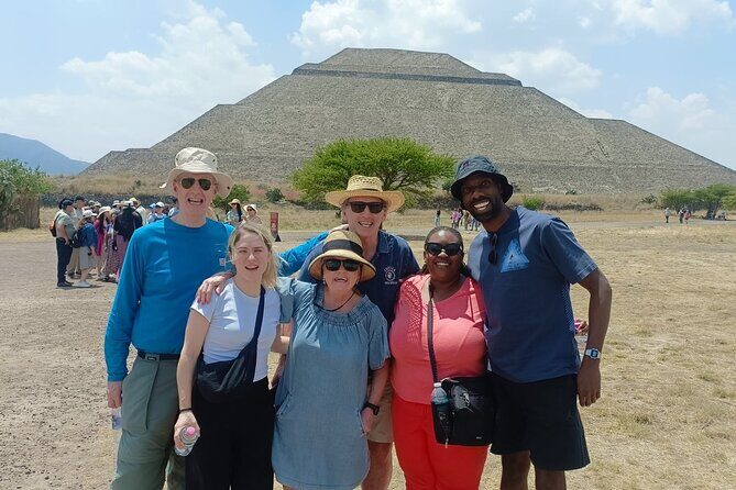 Balloon Flight over Teotihuacan All Inclusive - Check-In at HuitzilCoatlTravels: Coffee, Photos, and Waiting