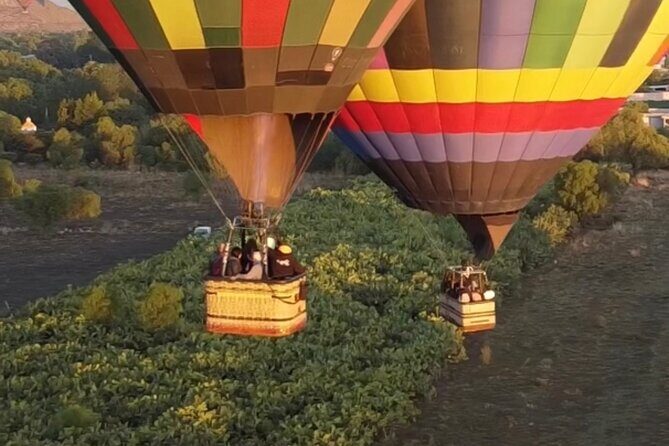 Balloon flight + pick up in CDMX + Breakfast in Cave + Pyramids - After landing: toast, certificates, and the moment it becomes a story