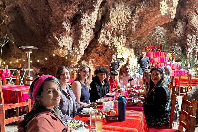 Balloon flight + pick up in CDMX + Breakfast in Cave + Pyramids - Teotihuacan archaeological time: how to make 1.5 hours count