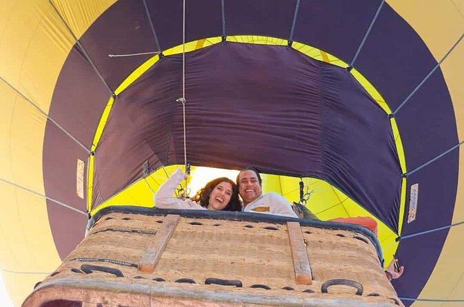 Balloon flight Teotihuacan, Breakfast in a cave Pick up in CDMX - Getting picked up in CDMX: time planning that saves your day