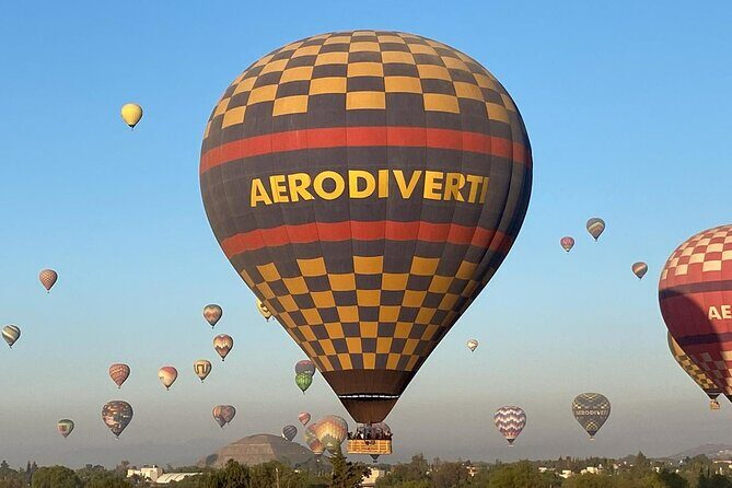 Balloon flight + Transportation + Breakfast in Cave or buffet + Pyramids - Price and value: why $227 can still work (if you budget right)