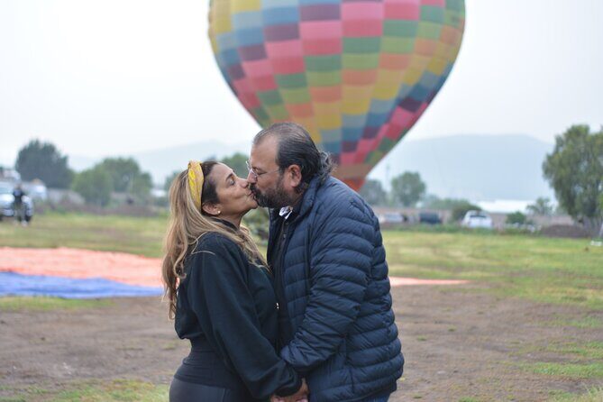 Balloon Flight with Breakfast in Cave and Pyramids of Teotihuacan - Pyramids of Teotihuacan: 1.5 hours on foot, so pace yourself