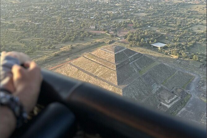 Balloon flight with breakfast in Cave and Pyramids tour from CDMX - Transport, timing, and group size: comfortable, but not effortless