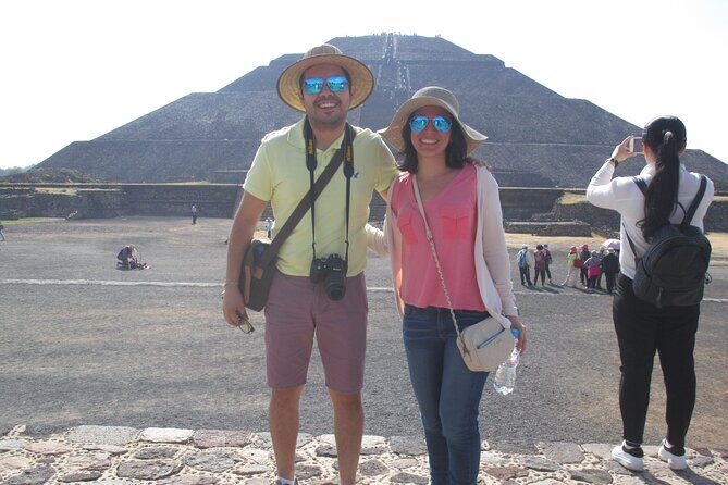 Balloon flight with or without Teotihuacan half day tour - Teotihuacan time: choose free exploration or a guided 3-hour walk