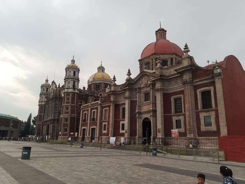Basilica de Guadalupe: Complete Walking Tour - What to bring (and what to avoid) for a smooth walking tour
