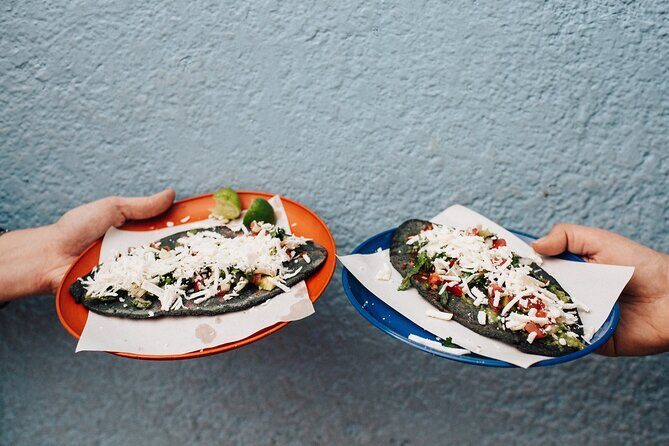 Best of Roma Sur Food Crawl in Mexico City - Meeting at C. Bajío 261 and the smart way to prep