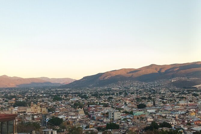 Bicycle Tour through Oaxaca learning about its Urban Art and History - Stop 3: Los Arquitos de Xochimilco and the San Felipe Aqueduct Story