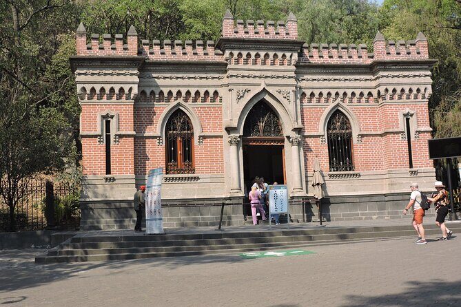 Bike tour in the Chapultepec Forest and Roma Condesa - Key highlights at a glance