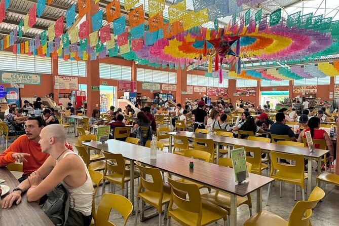 Bike tour to the Tule Tree and the Gastronomic Market - Where you start and what to expect when you arrive