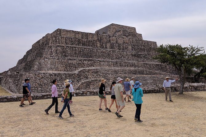 Canada de la Virgen Archaeological Site Tour - Lunch at a ranch: choose the right option for the full experience