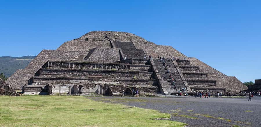 CDMX: Early visit to Teotihuacan - The guided route: Sun and Moon Pyramids without the noise