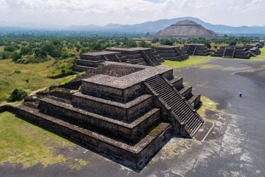 CDMX: Early visit to Teotihuacan - The one-two punch: obsidian workshop and tequila tasting