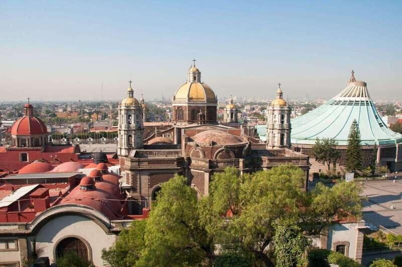 CDMX: Teotihuacan Pyramids & Guadalupe Shrine Guided Tour - Lunch Break That Fits the Machine