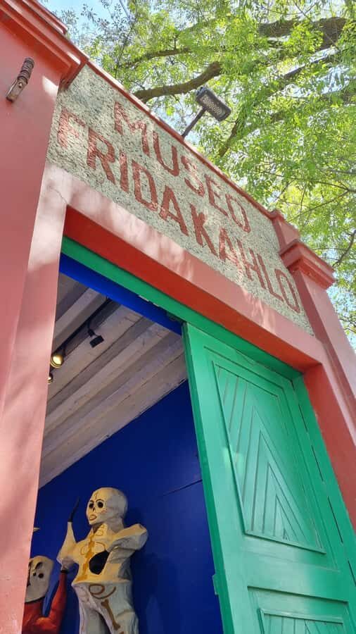 CDMX: Tour of Xochimilco and Coyoacán with option to visit the Frida Kahlo Museum - Morning rhythm: getting south without losing the day