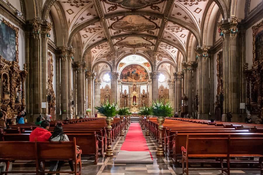 CDMX: Xochimilco, Coyoacan, Frida Kahlo Museum & Murals Tour - Xochimilco Canals and the 2-Hour Trajinera Boat Ride