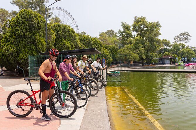 Chapultepec Castle or Anthropology Museum bike tour - Stop 2: Chapultepec Castle Museum, Hill Views, and Conquest-Era Context