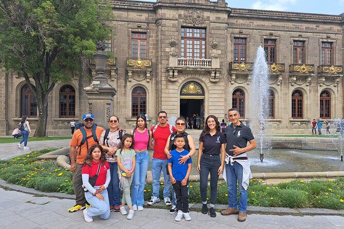 Chapultepec Castle Tour and its surroundings - Should you book the Chapultepec Castle tour?