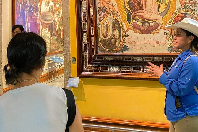 Chapultepec Castle Tour with After-Hours Access & Local Guide - Entering Chapultepec Castle When the Public Steps Away