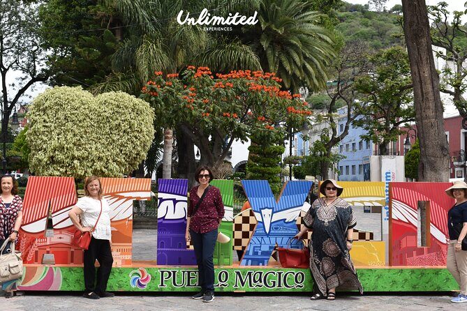 Cholula and Atlixco tour (private tour) - Atlixco Zócalo and the colonial landmarks you can tie together