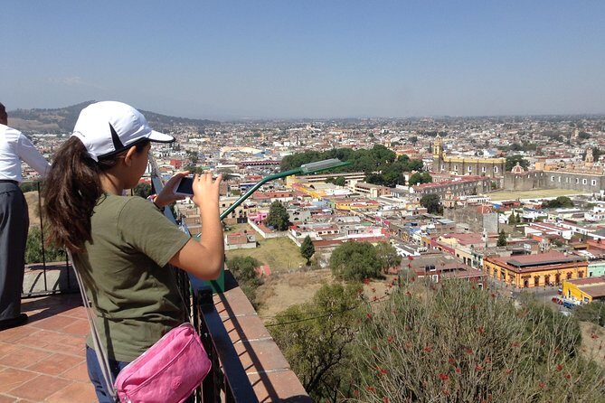 Cholula Magical Twon on a Traditional Tram from Puebla - San Francisco Acatepec and the Talavera Poblana touch