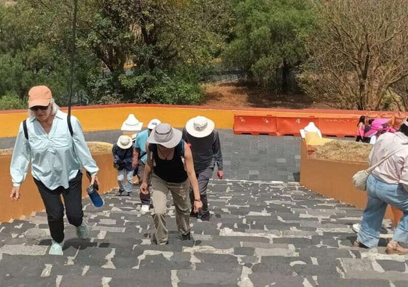 Cholula: Walking Tour with an Archaeologist - Small Group, Big Payoff: Why 8 People Feels Right Here