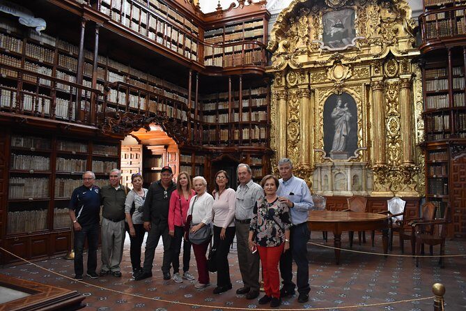 City walking tour in Puebla (private tour) - Puebla Cathedral and the Zócalo: towers, altars, and people-watching
