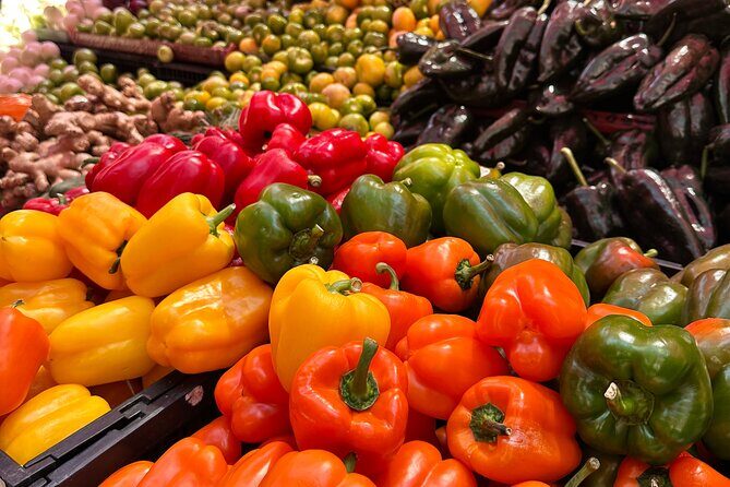Class of Sauces and Tortillas in Mexico City - Four salsa styles: fried, fresh, creamy, and tatemada