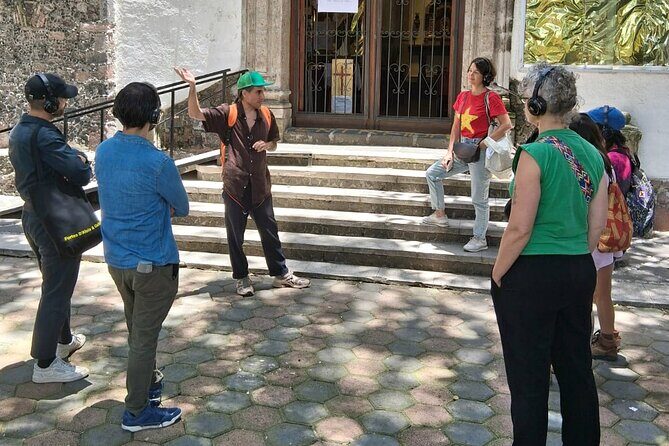 Colonia Roma Musical Walking Tour - Jumping to everyday modern life: the museum stop