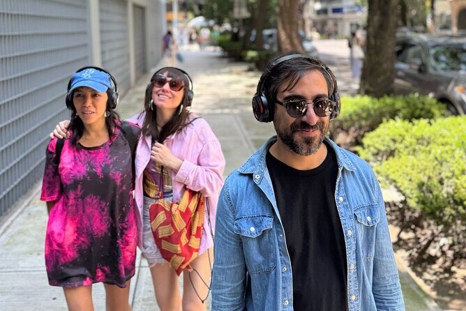 Colonia Roma Musical Walking Tour - Plaza Río de Janeiro: from purely residential to everyday services