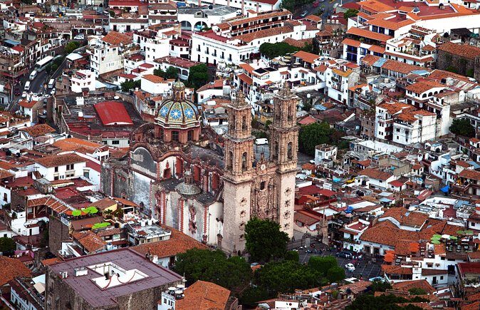 COMBO - Guadalupe Shrine & Teotihuacan Pyramids + Taxco (2 days) - Day 1: Teotihuacan starts with Mexico City’s “past + present” mix