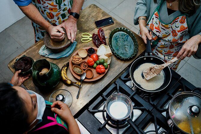 Cooking classes from the Isthmus with a Tehuana - Price and logistics: does $127.48 per person make sense?