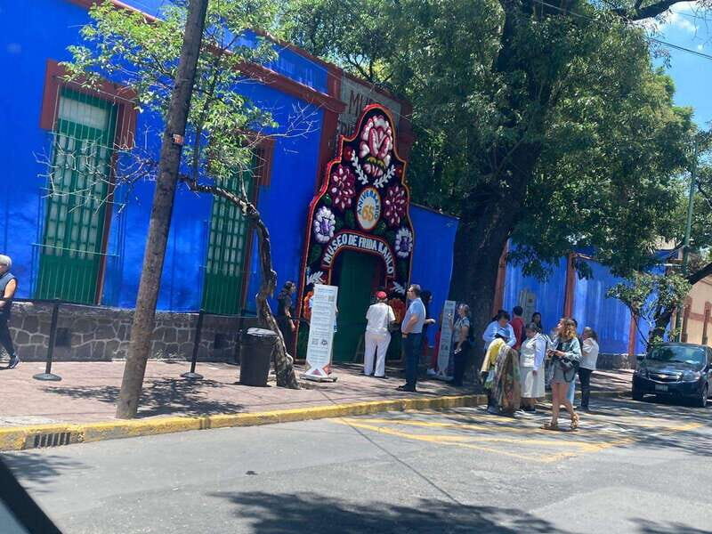 COYOACAN: FRIDA KAHLO STEPS IN COYOACAN AND SAN ANGEL CDMX - Key highlights worth your time