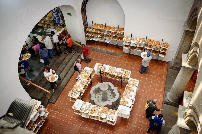 Culinary Secrets of the Centro Histórico - Starting at Café La Blanca (and why the meeting spot matters)