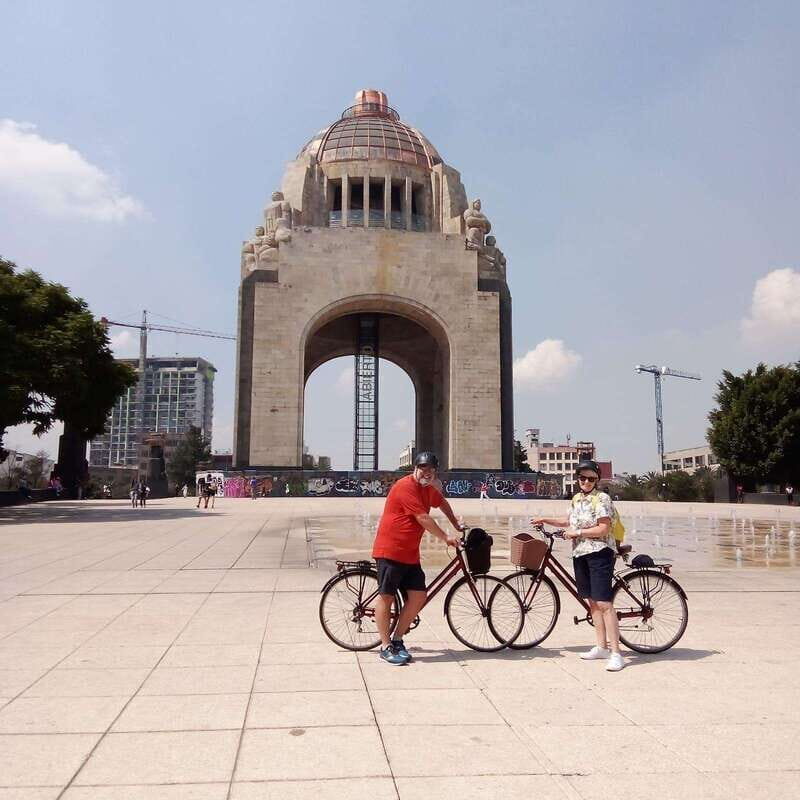 Cultural Ride: Historic center & Highlights of Mexico City - Revolution Monument and Angel of Independence: History With Names Attached