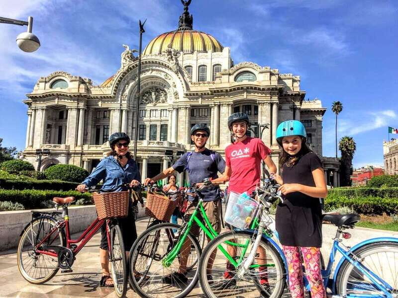 Cultural Ride: Historic center & Highlights of Mexico City - Meet Your Bike and Guide Near Ikagai