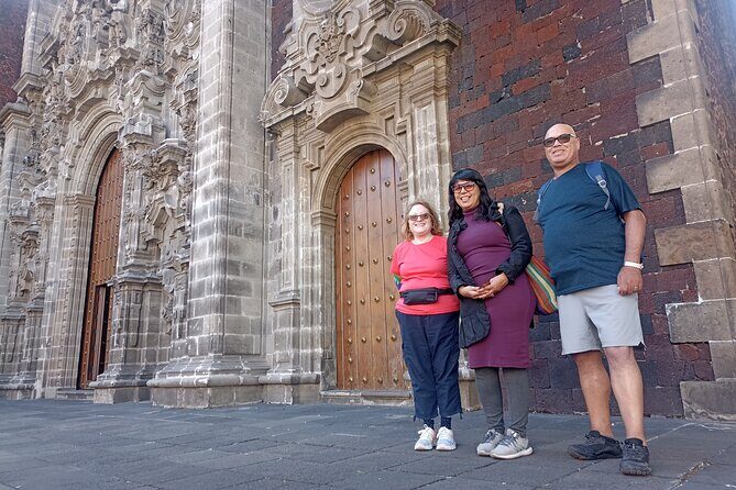 Curious and original Tour in the Historic Center of CDMX - Inside the Pharmacy Time Machine: Collectibles and Medicine Stories